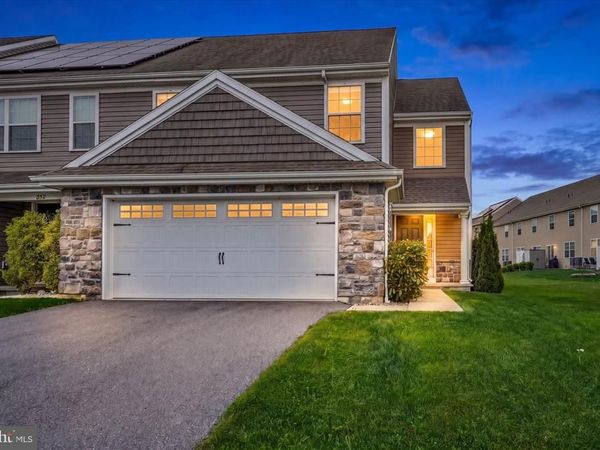 340 CEDAR HOLLOW , MANHEIM, PA 17545