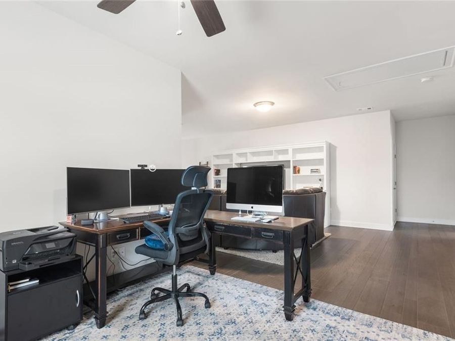 Property Image 43