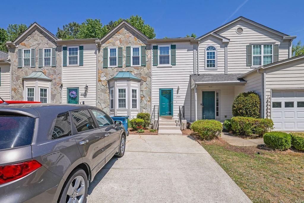 2555 Summit Cove Drive, Duluth, GA 30097 Main Photo