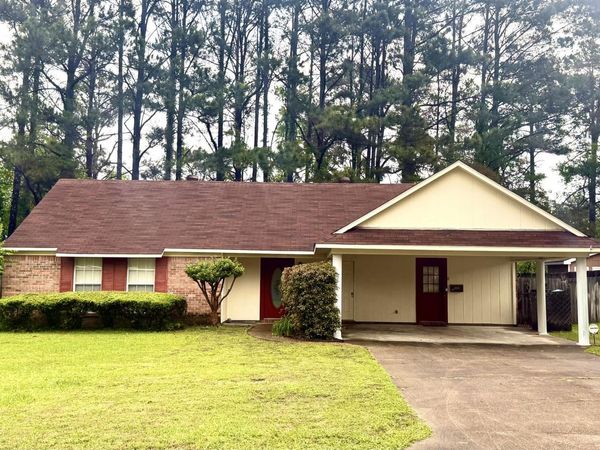 764 Scenic Drive, Grenada, MS 38901