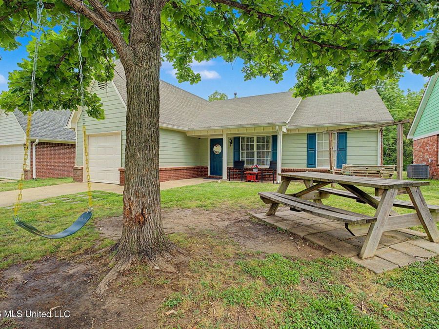 Property Image 4