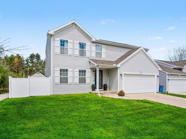 2631 Sage Wing Drive SE, Grand Rapids, MI 49508