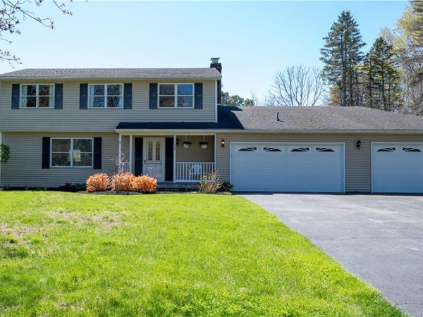 1123 Lake Park Lane , Webster, NY 14580