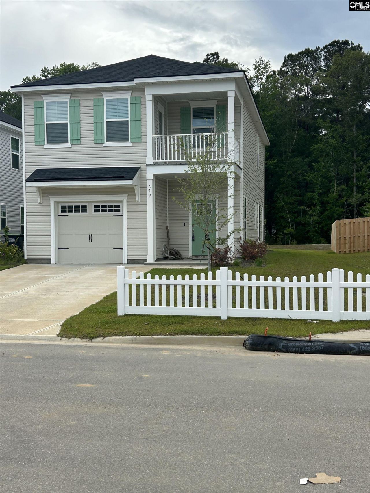249 Conifer Street Photo 65