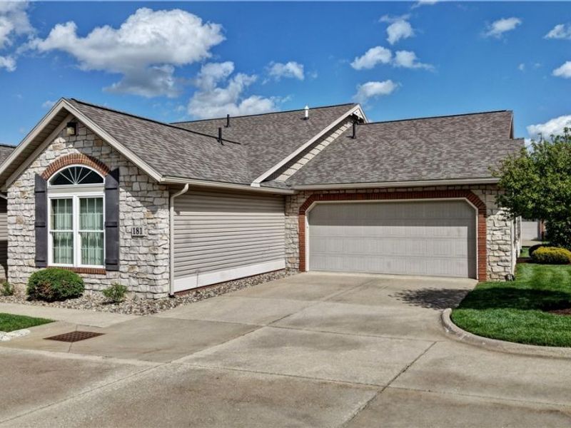 181 Heritage Crossing SE, Sugarcreek, OH 44681 Photo 10