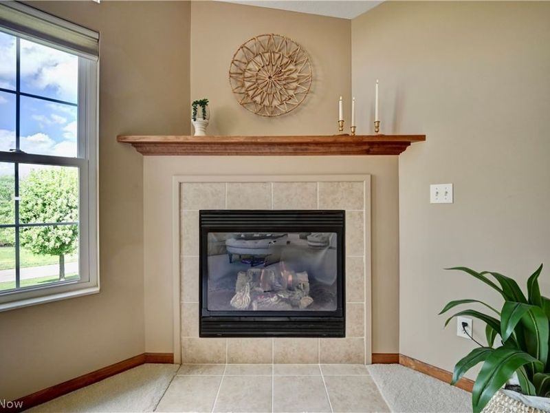 181 Heritage Crossing SE, Sugarcreek, OH 44681 Photo 16