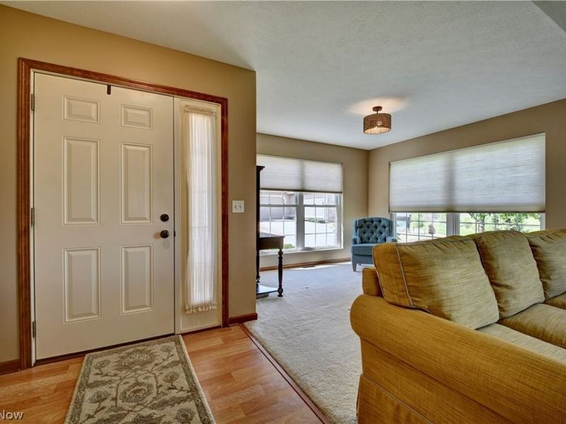 181 Heritage Crossing SE, Sugarcreek, OH 44681 Photo 19