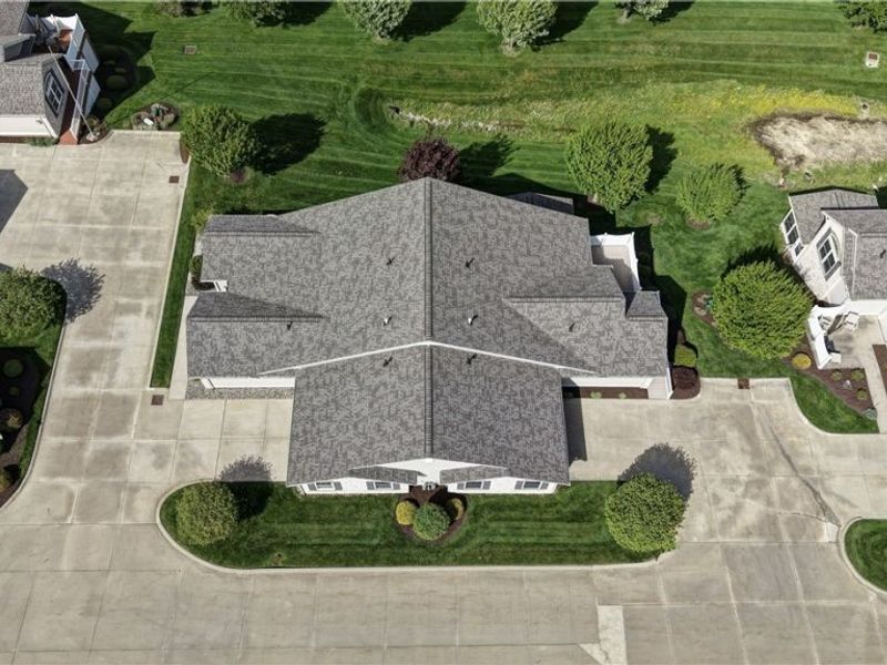 181 Heritage Crossing SE, Sugarcreek, OH 44681 Photo 7