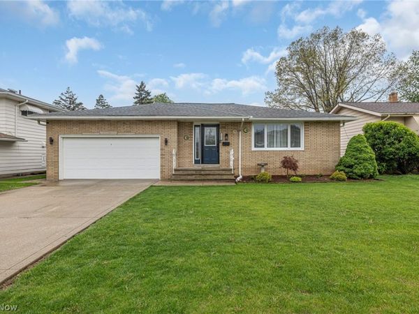 12017 Denver Drive , Parma Heights, OH 44130