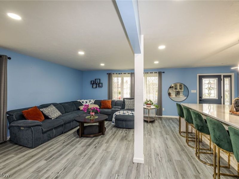 12017 Denver Drive , Parma Heights, OH 44130 Photo 14