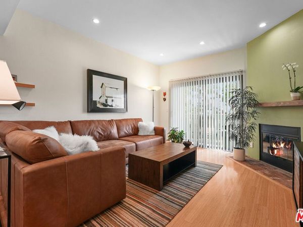 8160 Manitoba Street, Unit 113, Playa Del Rey, CA 90293