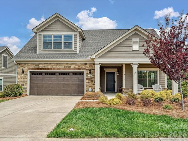 2202 Lincolnshire Lane , Wesley Chapel, NC 28173