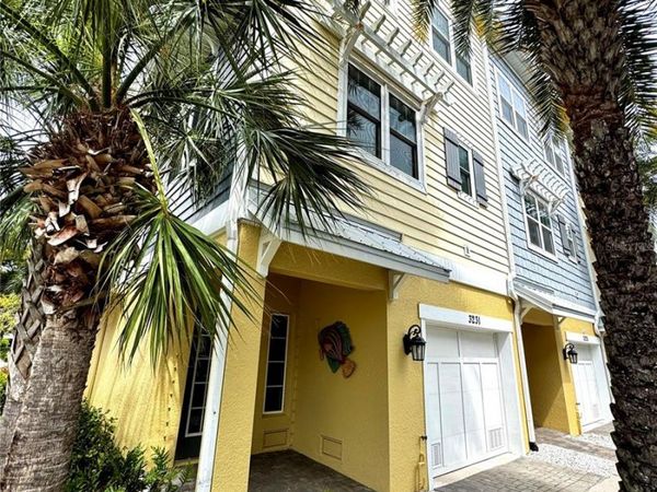 3231 NAUTICAL PLACE S, ST PETERSBURG, FL 33714