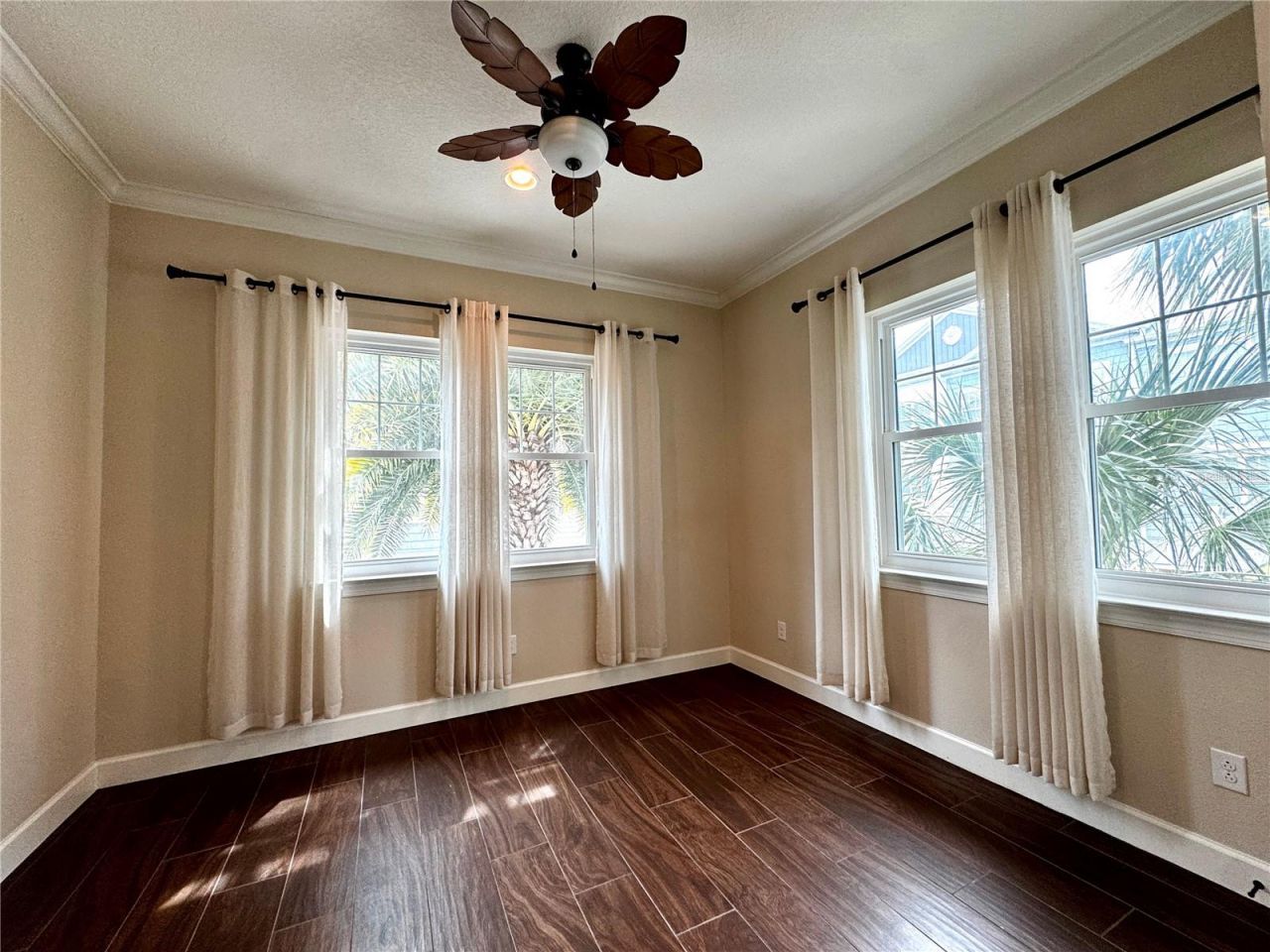 3231 Nautical Place S, Saint Petersburg, FL 33714 Photo