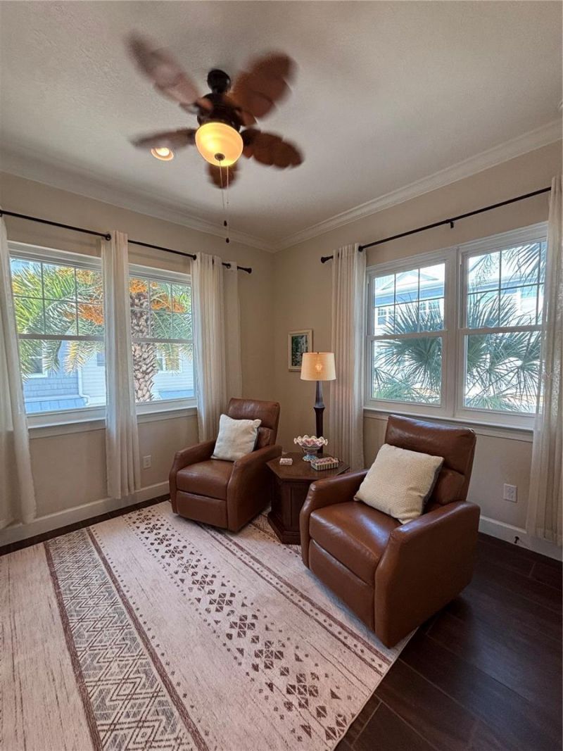 3231 Nautical Place S, Saint Petersburg, FL 33714 Photo