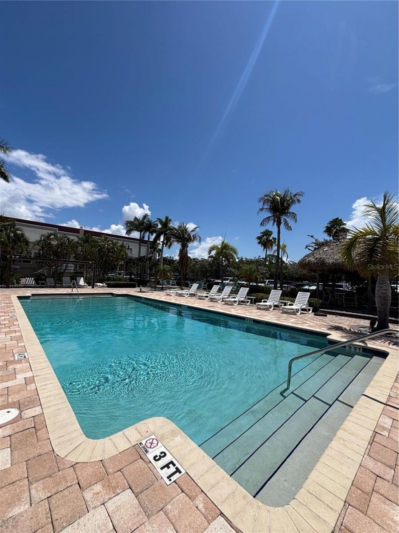 3231 Nautical Place S, Saint Petersburg, FL 33714 Photo