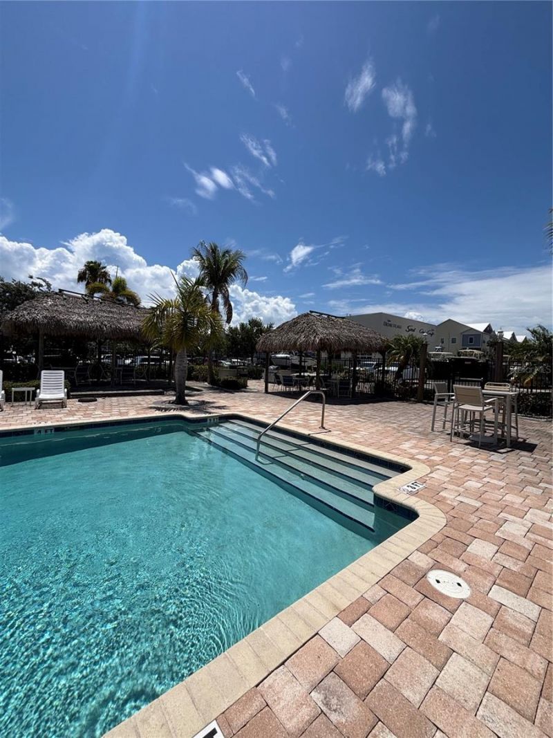3231 Nautical Place S, Saint Petersburg, FL 33714 Photo