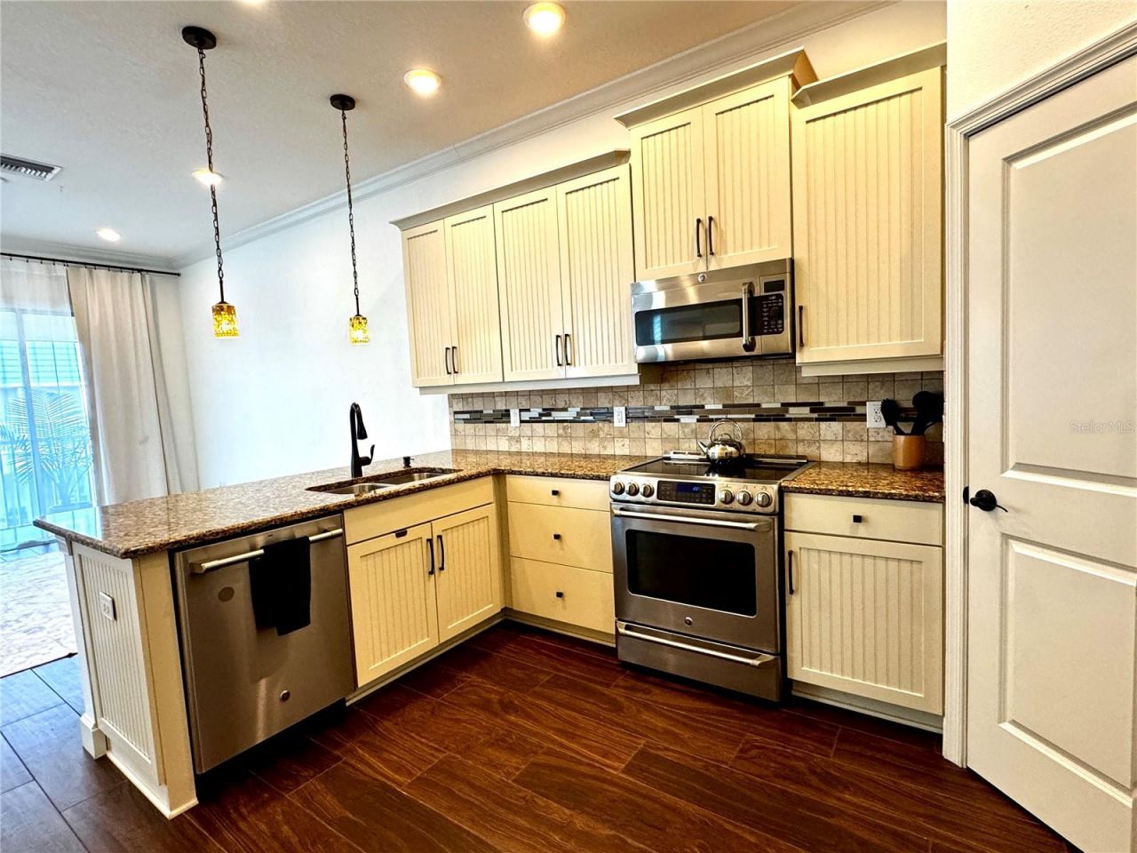 3231 Nautical Place S, Saint Petersburg, FL 33714 Photo