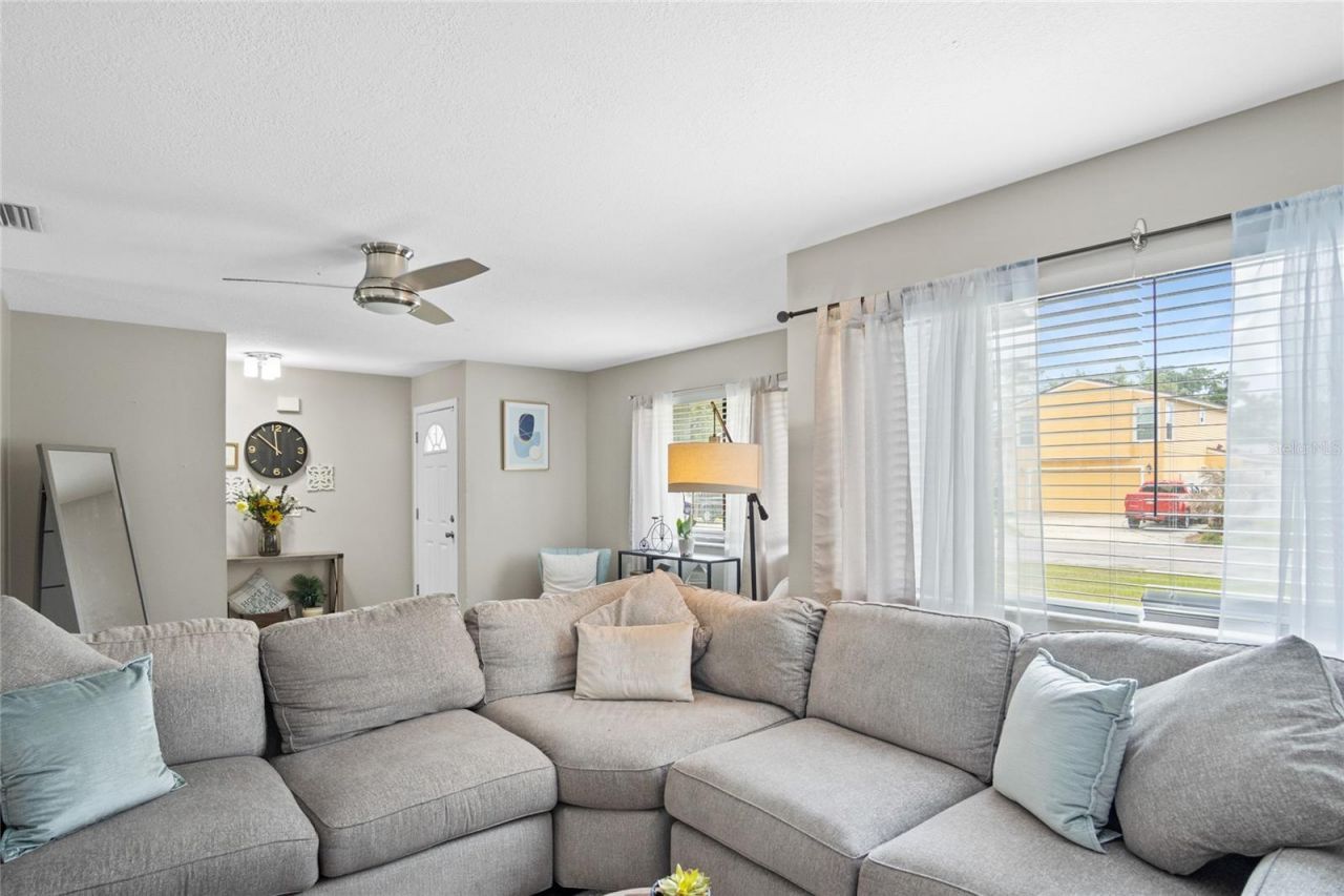 1748 Sun Ridge Drive , Apopka, FL 32703 Photo
