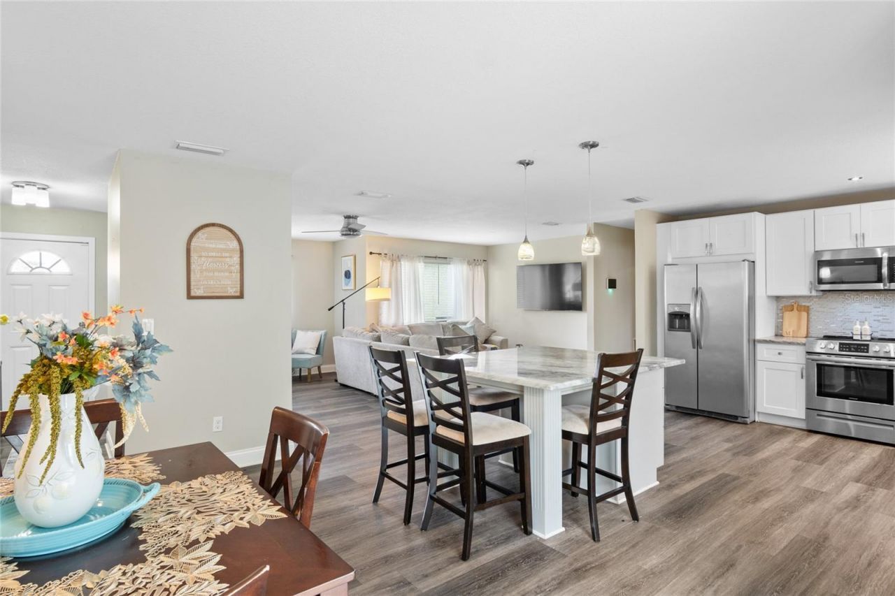 1748 Sun Ridge Drive , Apopka, FL 32703 Photo