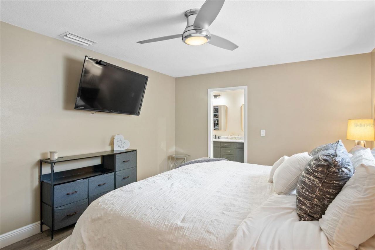 1748 Sun Ridge Drive , Apopka, FL 32703 Photo
