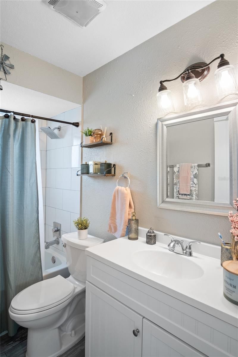 1748 Sun Ridge Drive , Apopka, FL 32703 Photo