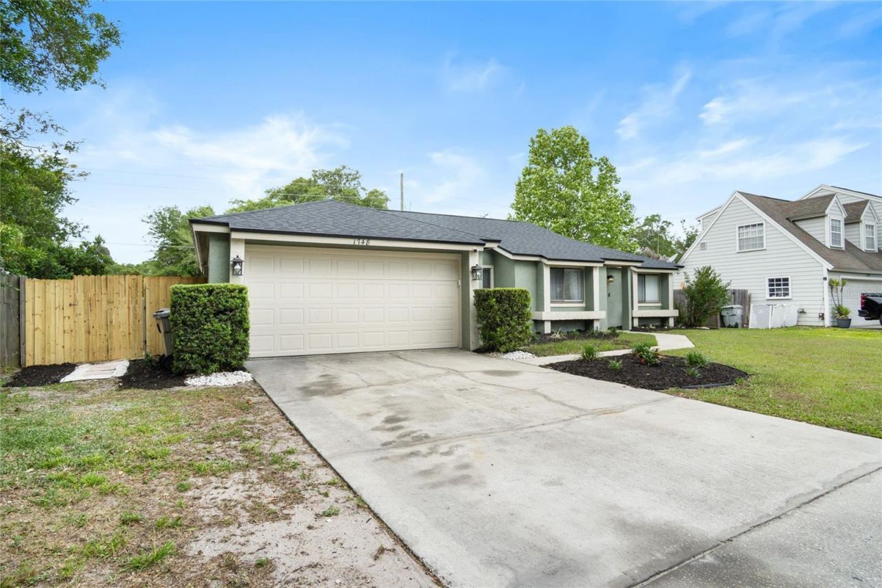 1748 Sun Ridge Drive , Apopka, FL 32703 Photo