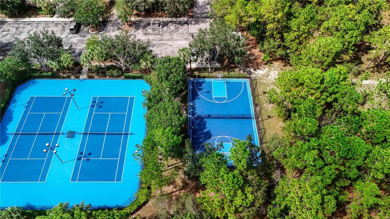 14025 Leybourne Way, Spring Hill, FL 34609 Photo