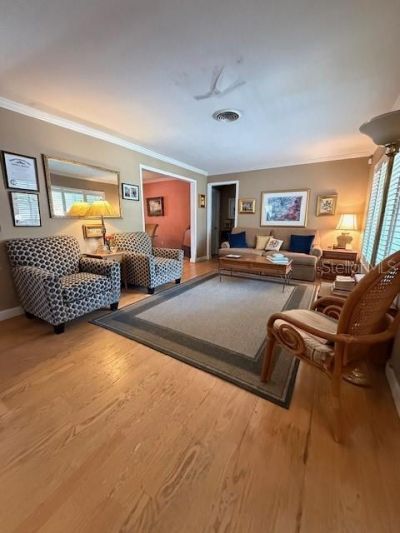 1700 Country Club Road N, Saint Petersburg, FL 33710 Photo