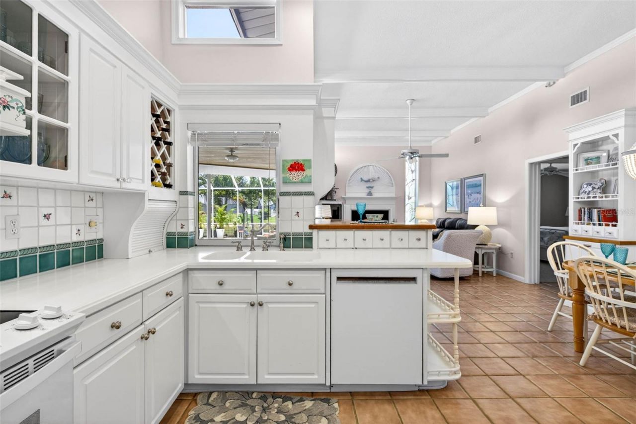 11671 Harborside Circle, Largo, FL 33773 Photo