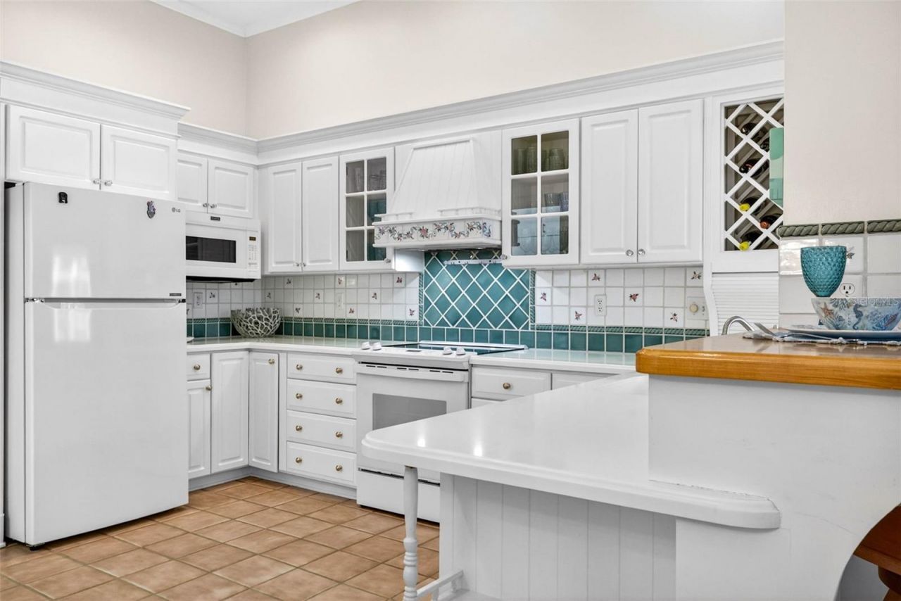 11671 Harborside Circle, Largo, FL 33773 Photo