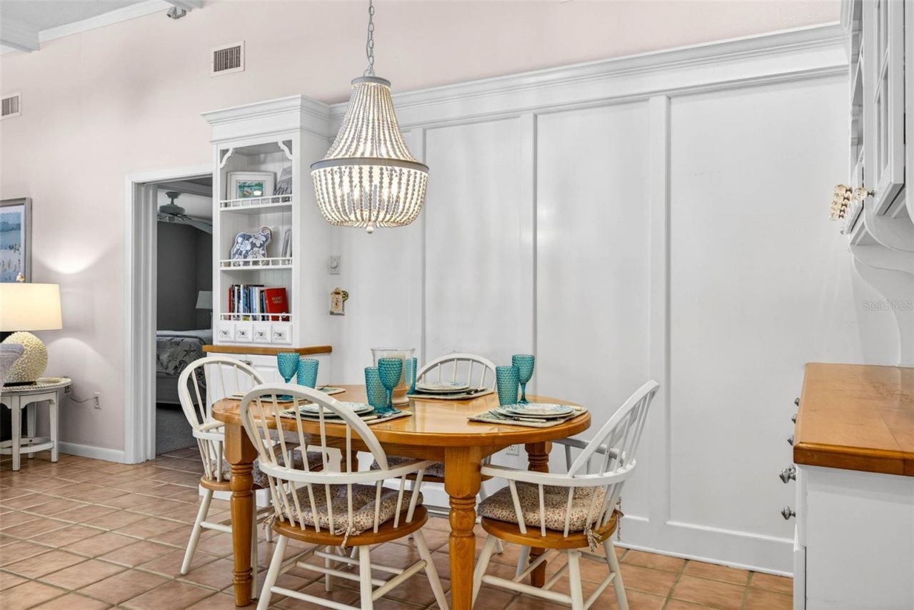 11671 Harborside Circle, Largo, FL 33773 Photo