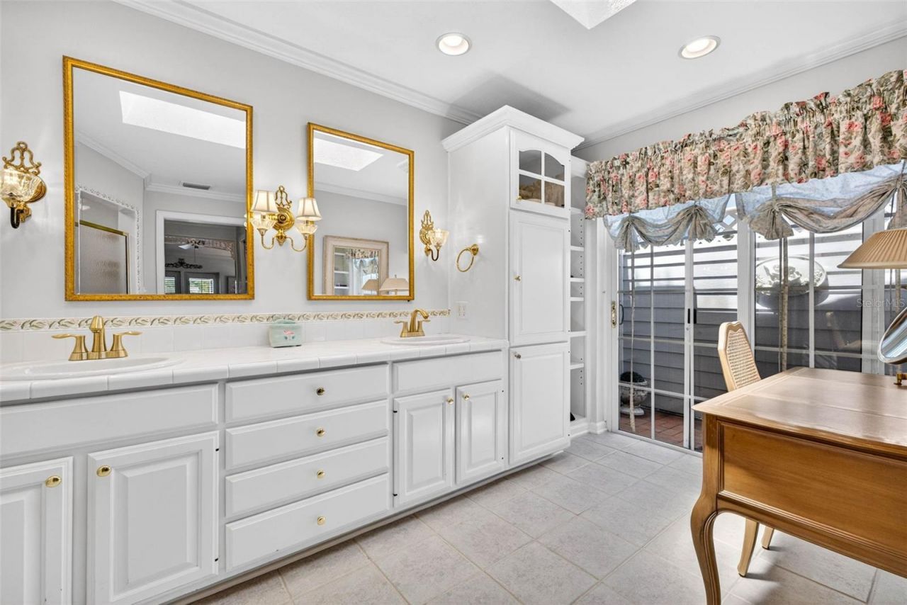 11671 Harborside Circle, Largo, FL 33773 Photo
