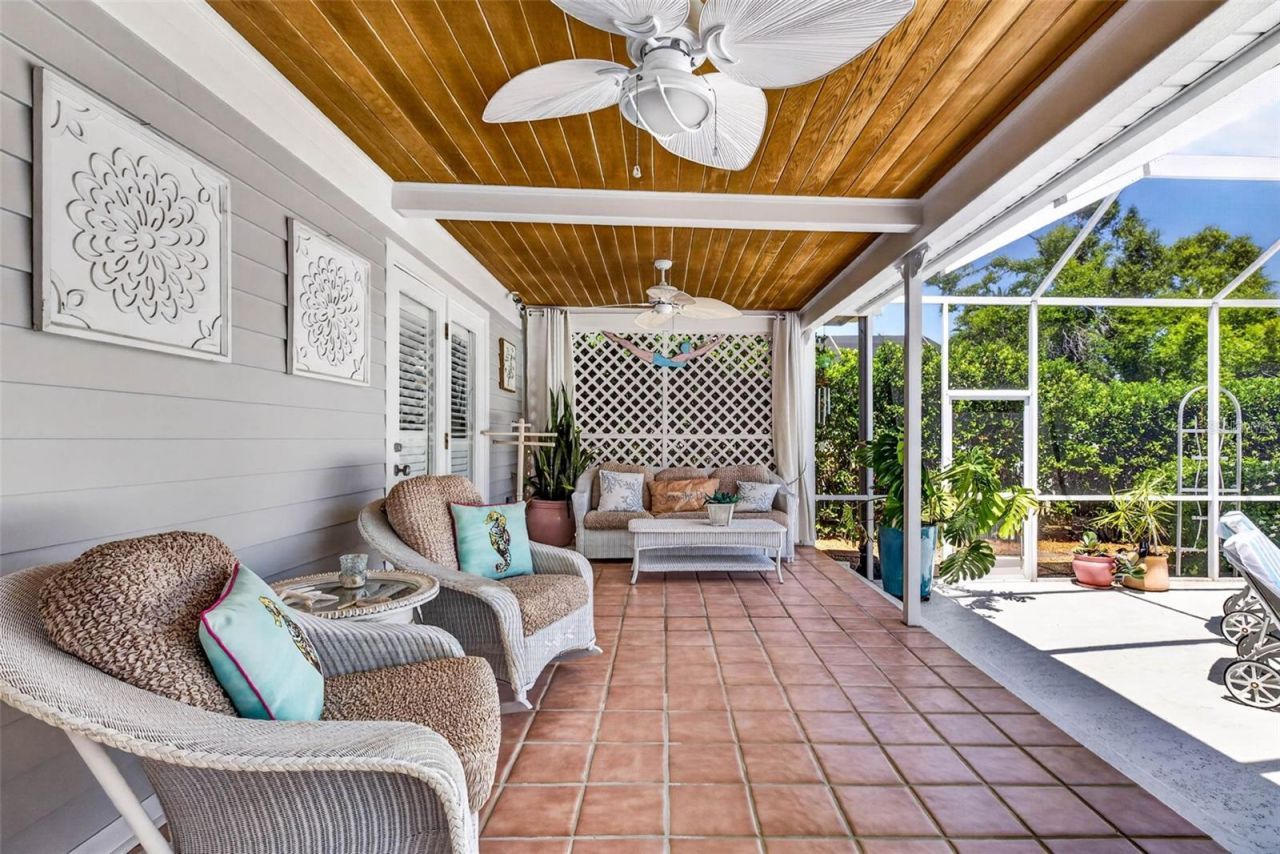 11671 Harborside Circle, Largo, FL 33773 Photo