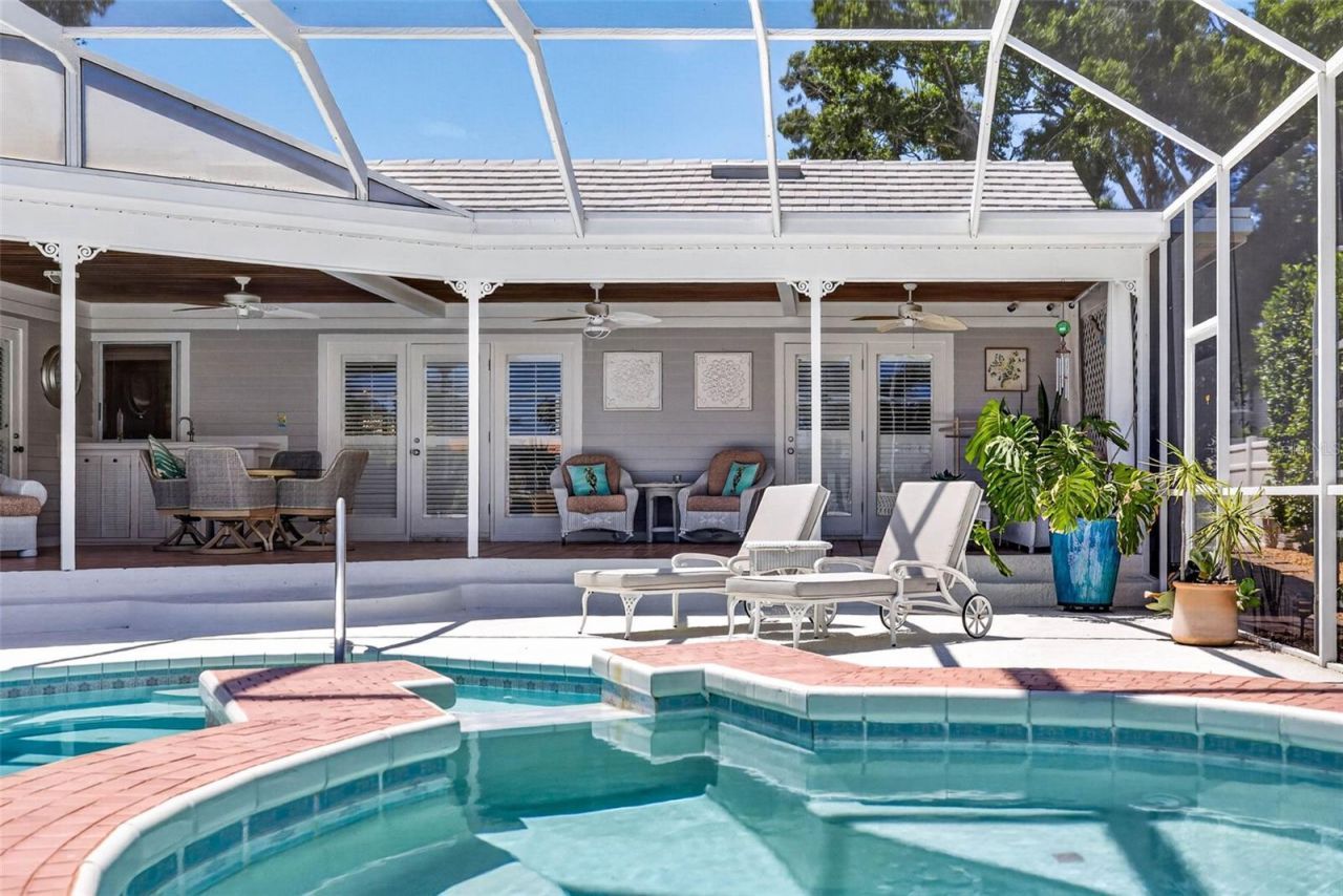 11671 Harborside Circle, Largo, FL 33773 Photo