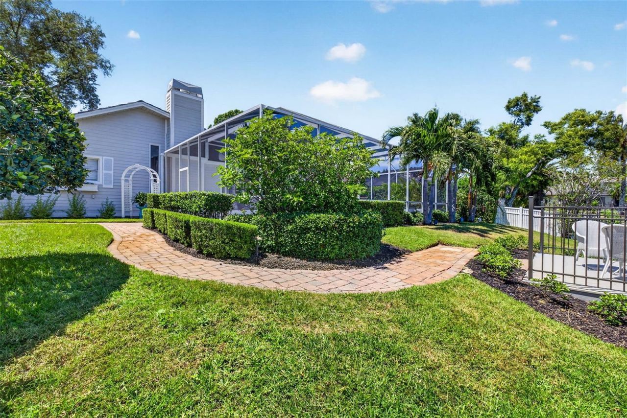 11671 Harborside Circle, Largo, FL 33773 Photo