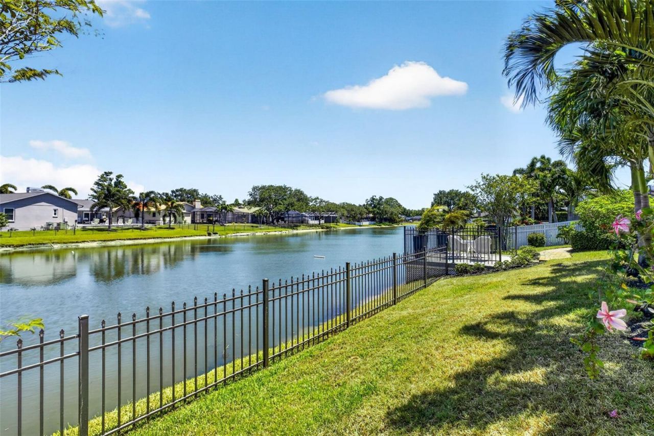 11671 Harborside Circle, Largo, FL 33773 Photo