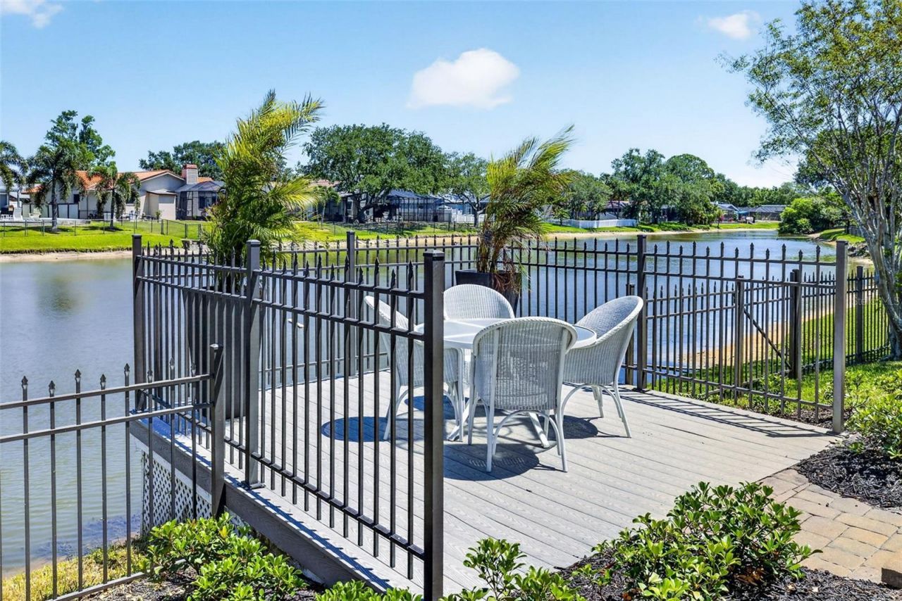 11671 Harborside Circle, Largo, FL 33773 Photo