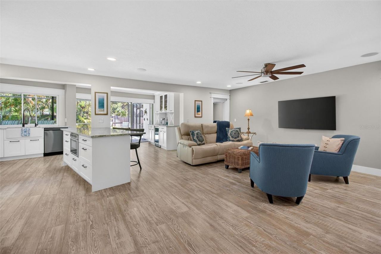 2973 Somersworth Drive, Clearwater, FL 33761 Photo