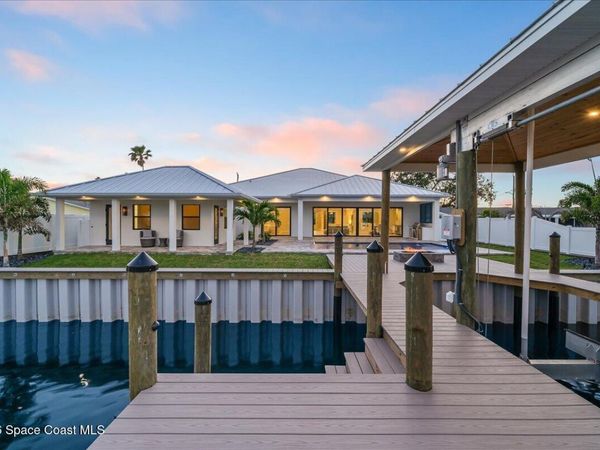 119 Aucila Road , Cocoa Beach, FL 32931