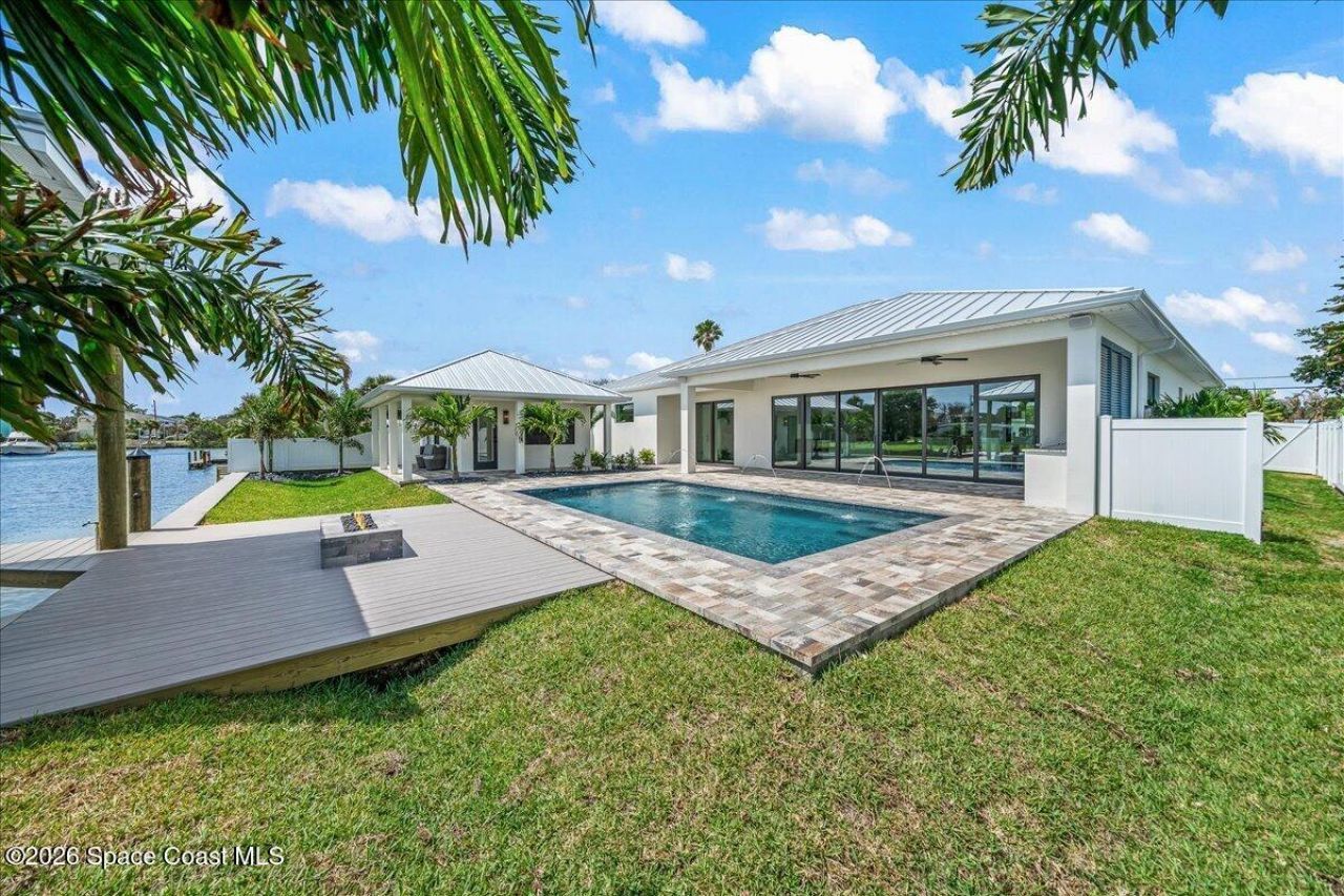 119 Aucila Road , Cocoa Beach, FL 32931 Photo