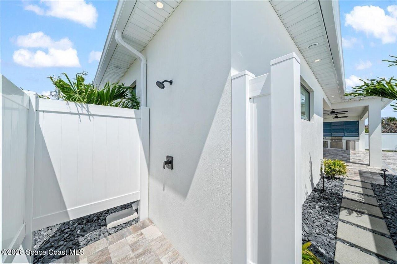 119 Aucila Road , Cocoa Beach, FL 32931 Photo