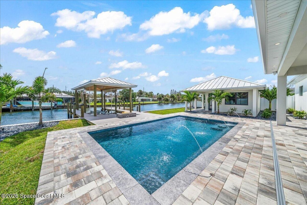 119 Aucila Road , Cocoa Beach, FL 32931 Photo