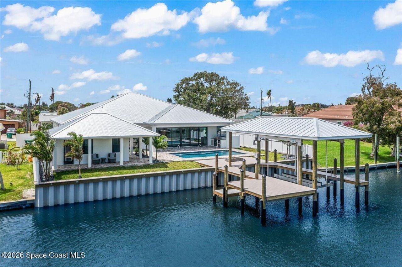 119 Aucila Road , Cocoa Beach, FL 32931 Photo