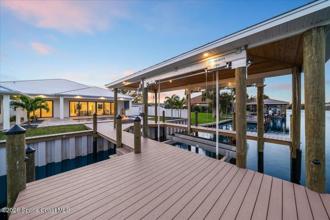 119 Aucila Road , Cocoa Beach, FL 32931 Photo