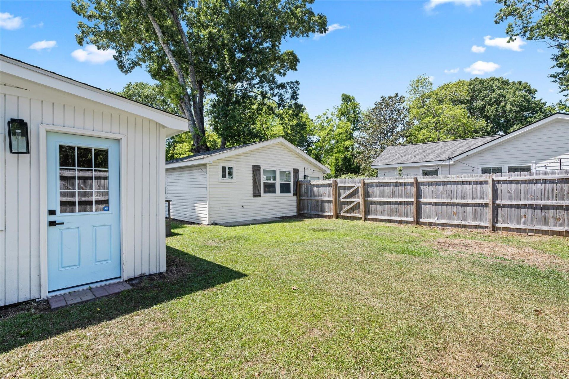 15 Anita Drive Photo 16