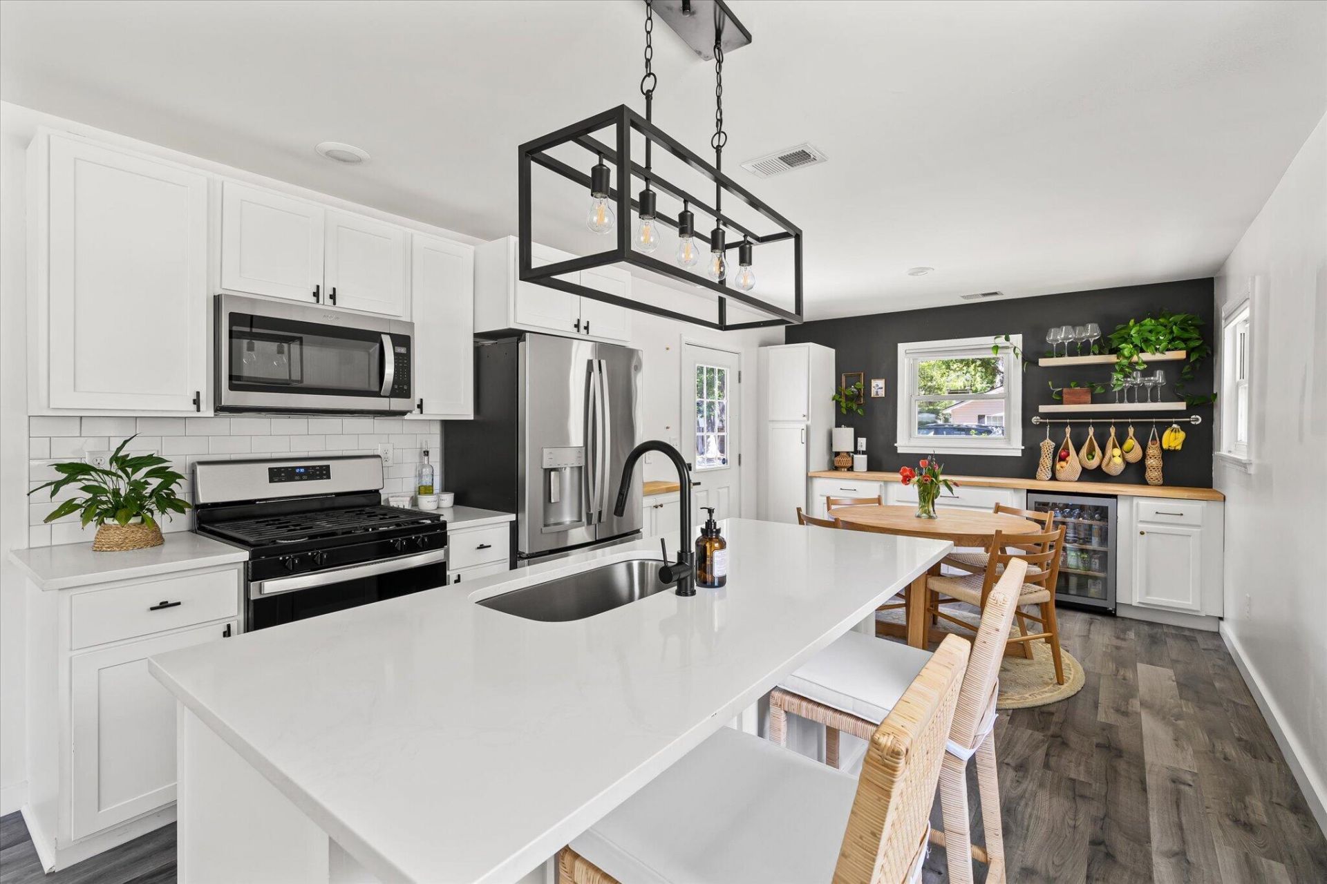 15 Anita Drive Photo 5