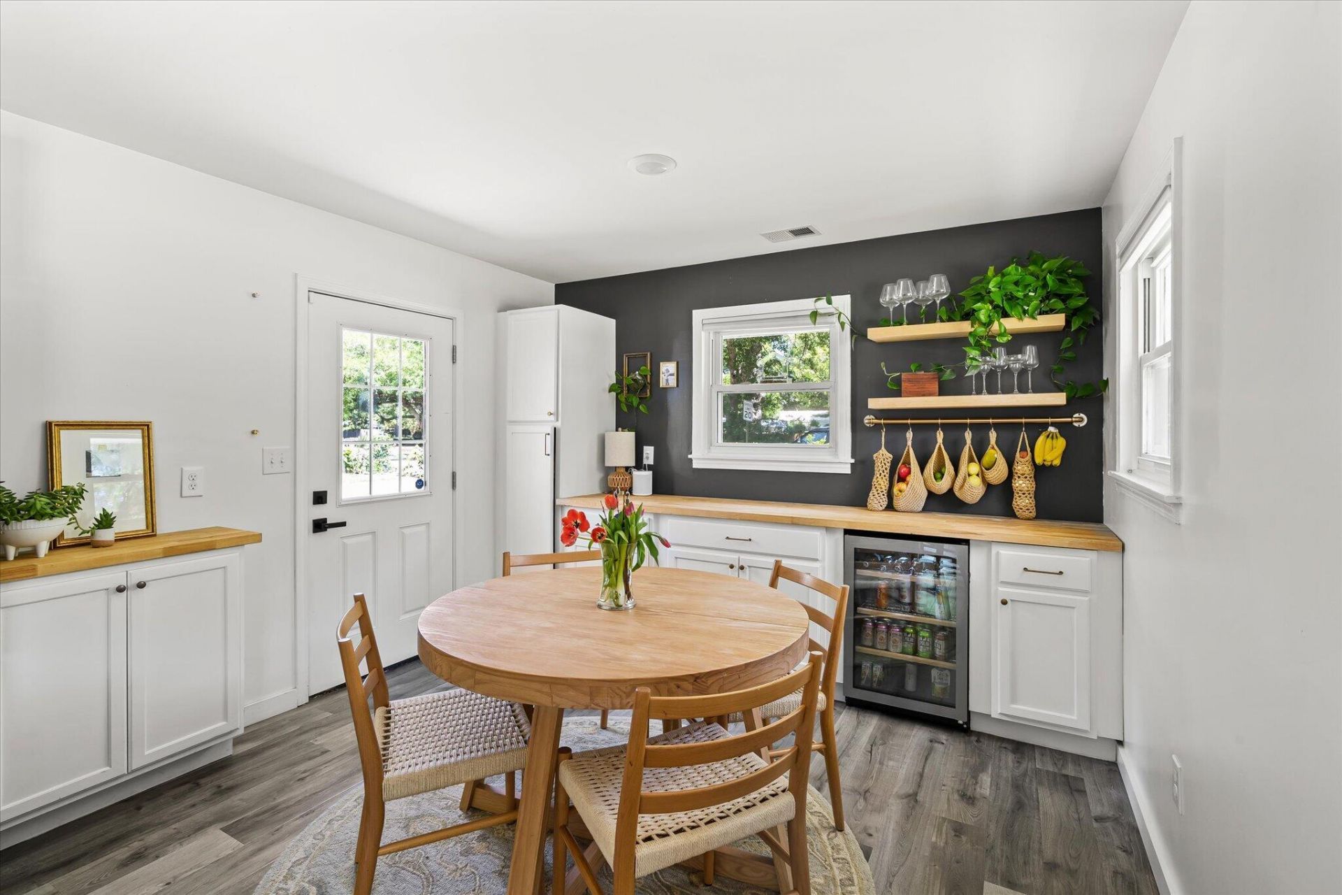 15 Anita Drive Photo 6