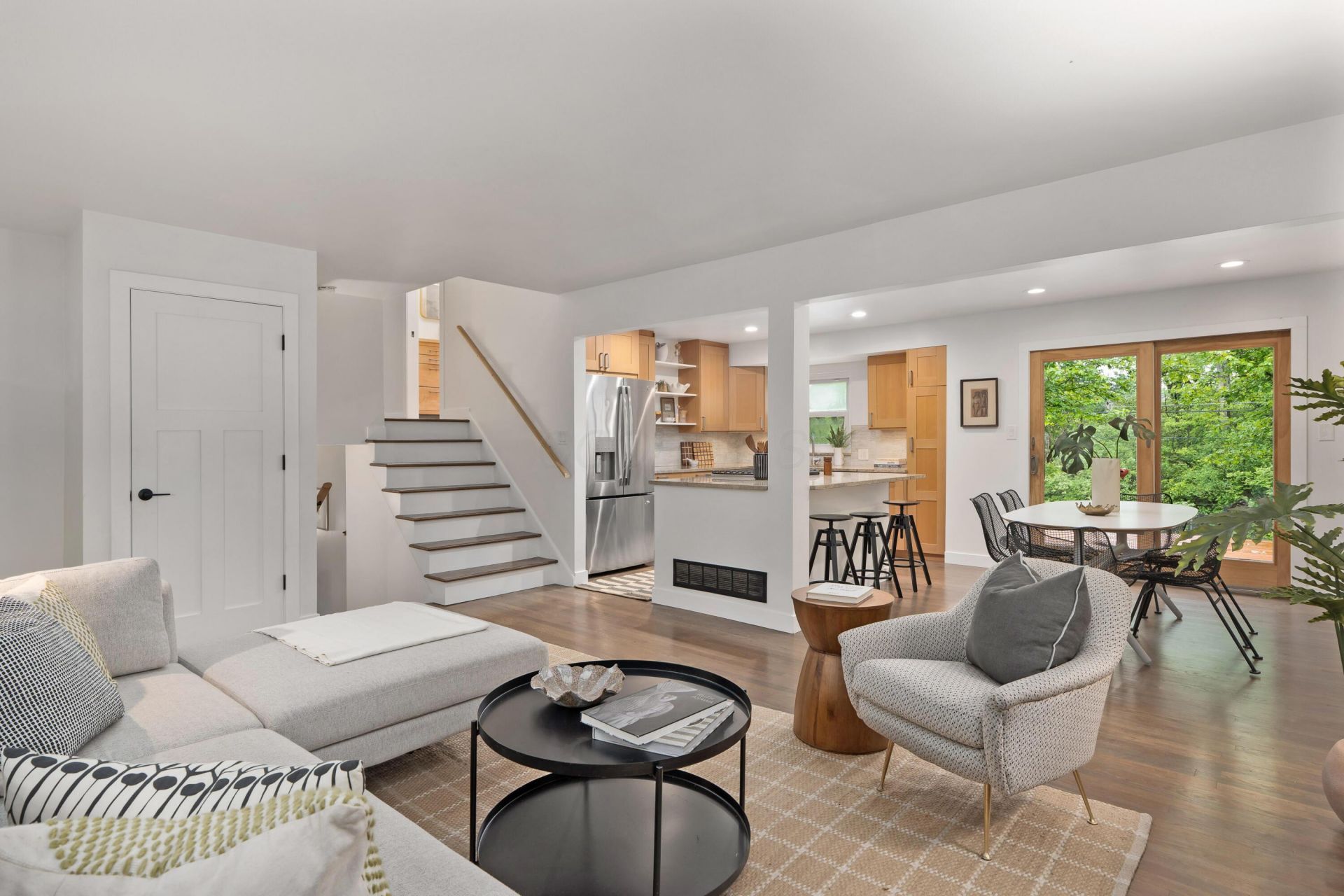 370 Longfellow Avenue , Worthington, OH 43085 Main Photo