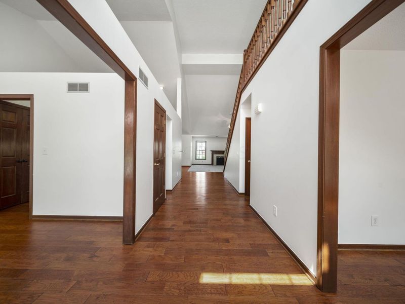 1869 Deer Crossing Drive, Marysville, OH 43040 Photo 3